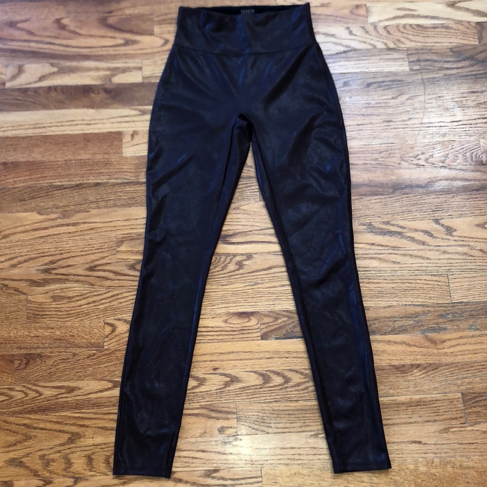 Red Hot Spanx Structured Shine Leggings Burgundy